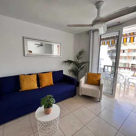 Seaview Modern Studio Апартаменты